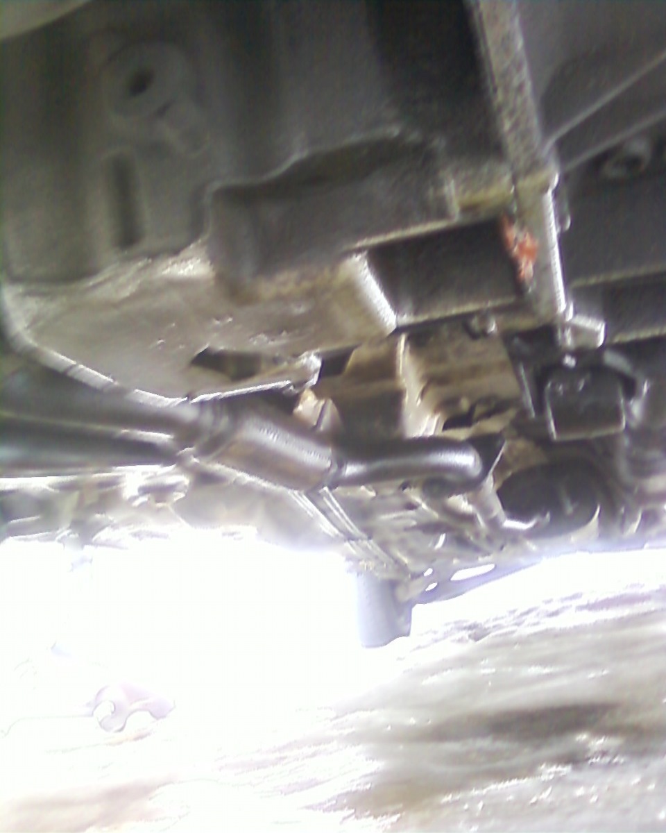 Пробил поддон картера — Ford Mondeo II, 1,6 л, 1997 года | поломка | DRIVE2