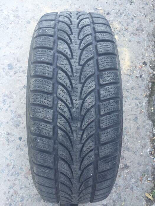 Резина Nokian Hakka sipe 205 55 16 — SEAT Cordoba (Mk II), 2 л, 2008 ...