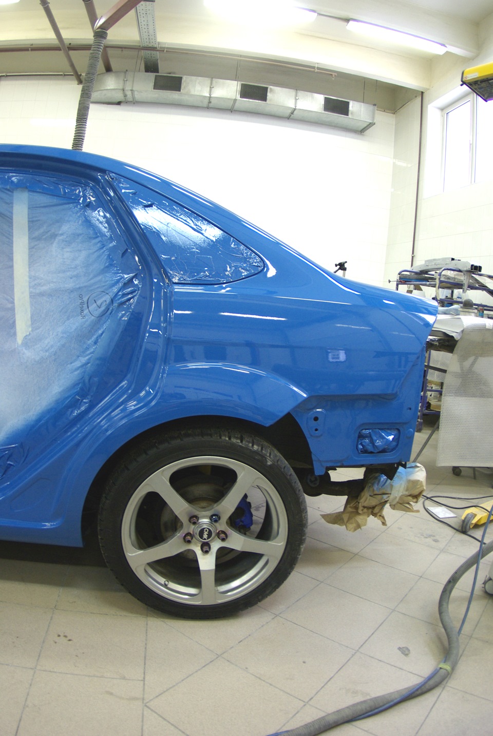 как красица форд фокус на заводе. покраска форд фокус 2 хэтчбек. покрасить форд. покрасить форд. Ford taunus tc2.