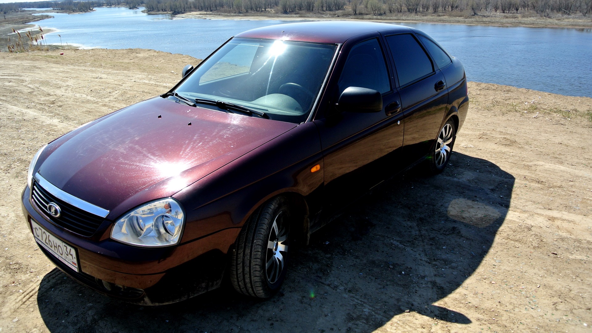 Lada Приора хэтчбек 1.6 бензиновый 2011 | Вишневая приора на DRIVE2