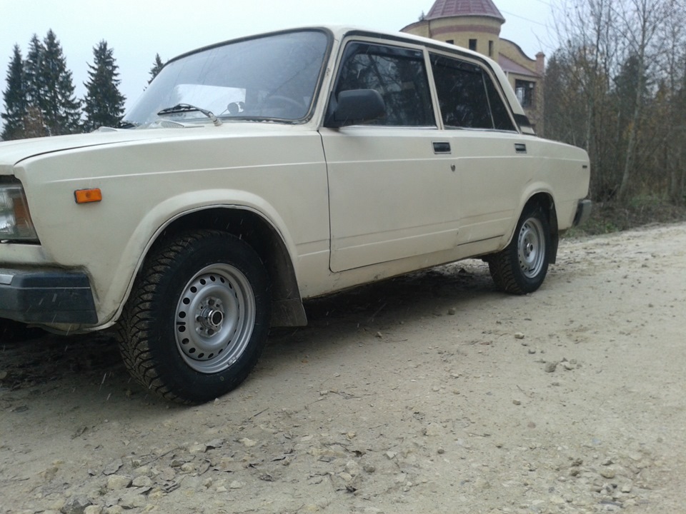зима))) — Lada 2107, 1,5 л, 1991 года | шины | DRIVE2