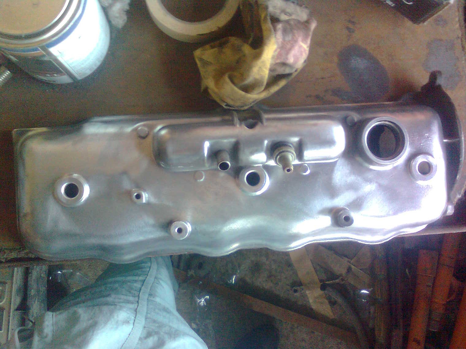 Pointed Valve Cover  - Toyota Corolla 15 L 1985