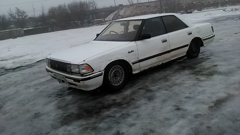 toyota crown 1991