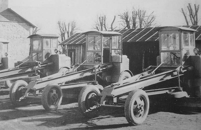 Первая строительная техника. СД-105 грейдер прицепной. Автогрейдер 1950-1860 гг. В-1 (автогрейдер).
