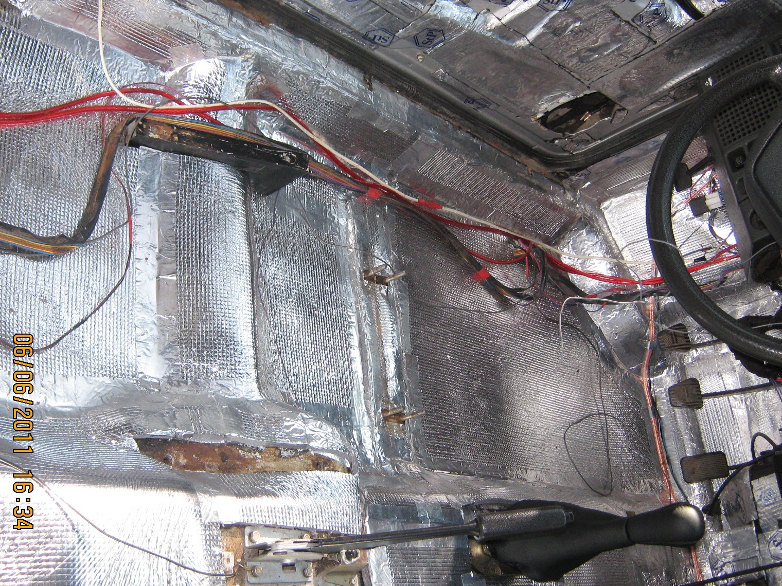 Проклейка панели и подпонельного пространства часть 3 — LADA 21093i, 1 ...