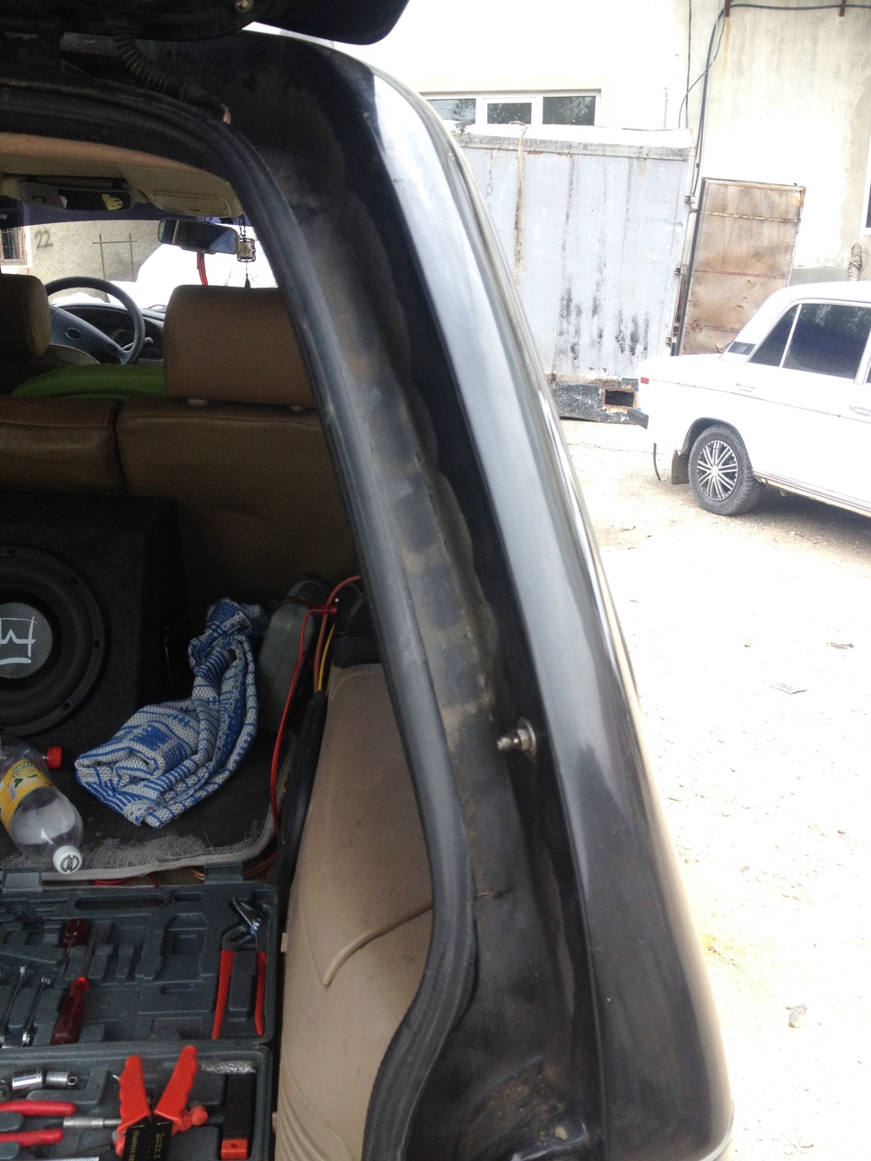 Потекли амортизаторы багажника — ZX Admiral, 2,2 л, 2006 года | своими ...