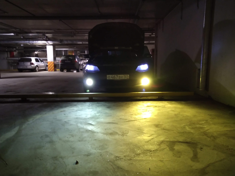 Трехрежимные светодиодные лампы в БИмодули ПТФ — Volkswagen Jetta VI, 1 ...