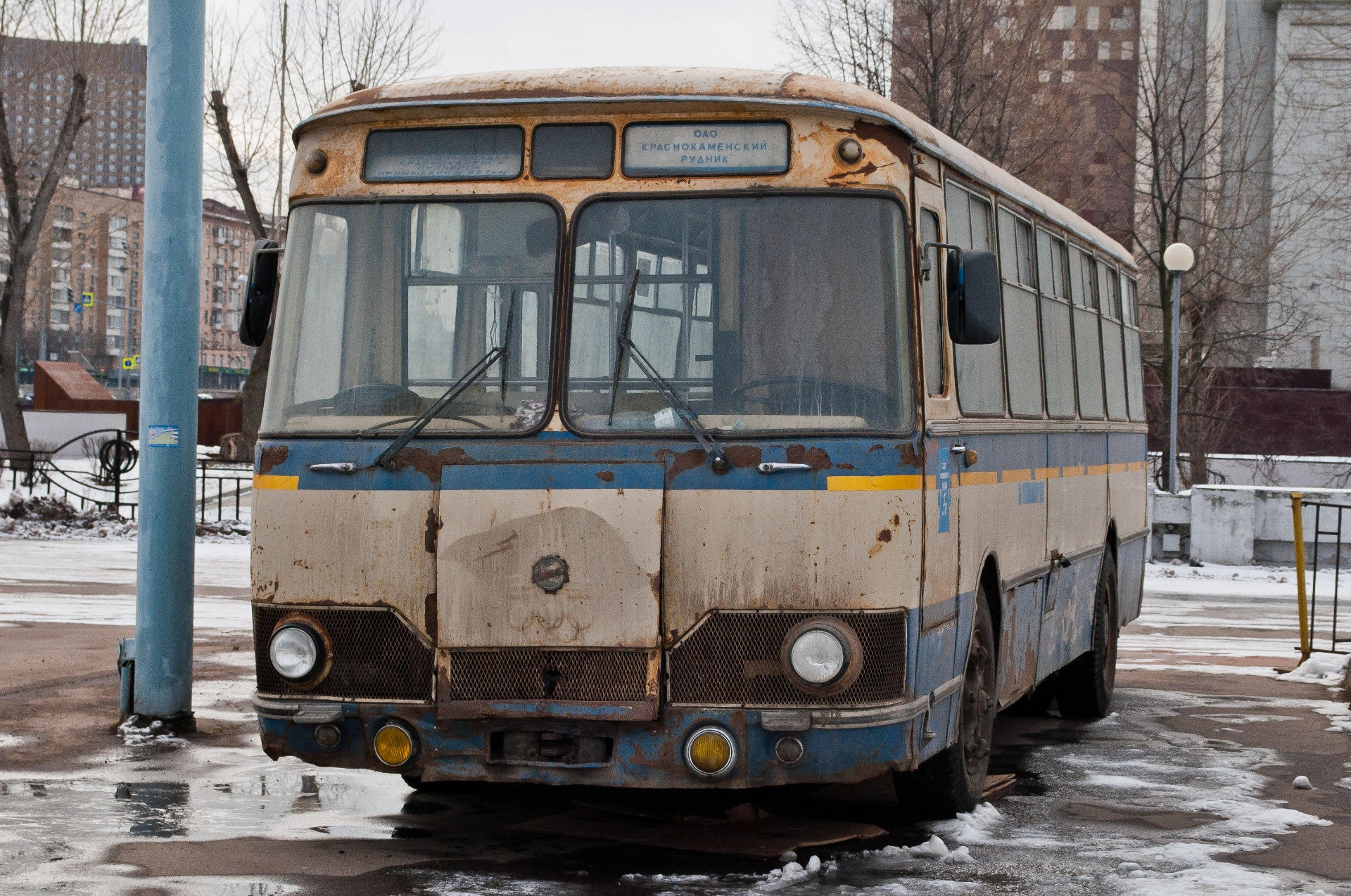 Лиаз старого образца автобус