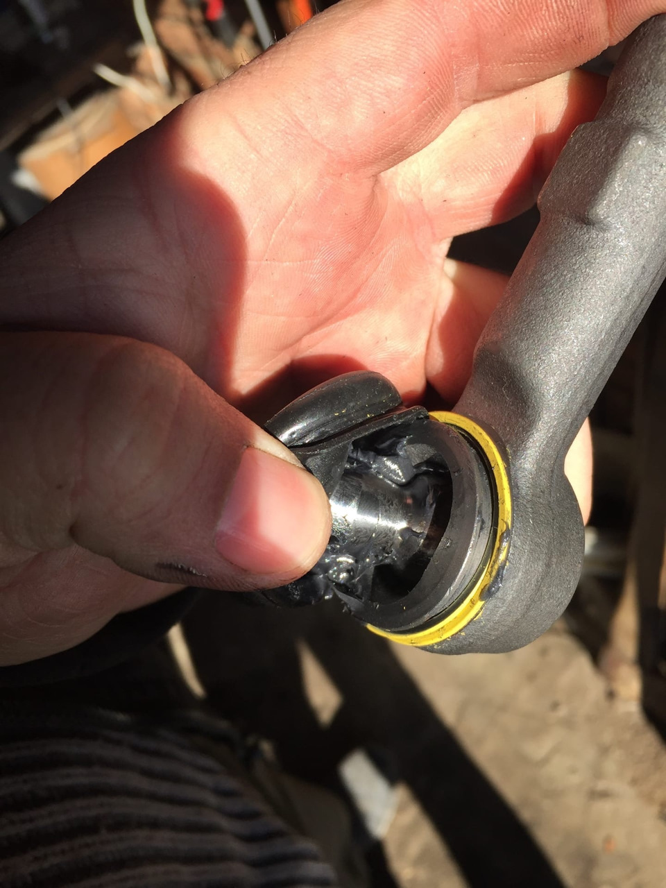 Фото в бортжурнале Mitsubishi Carisma