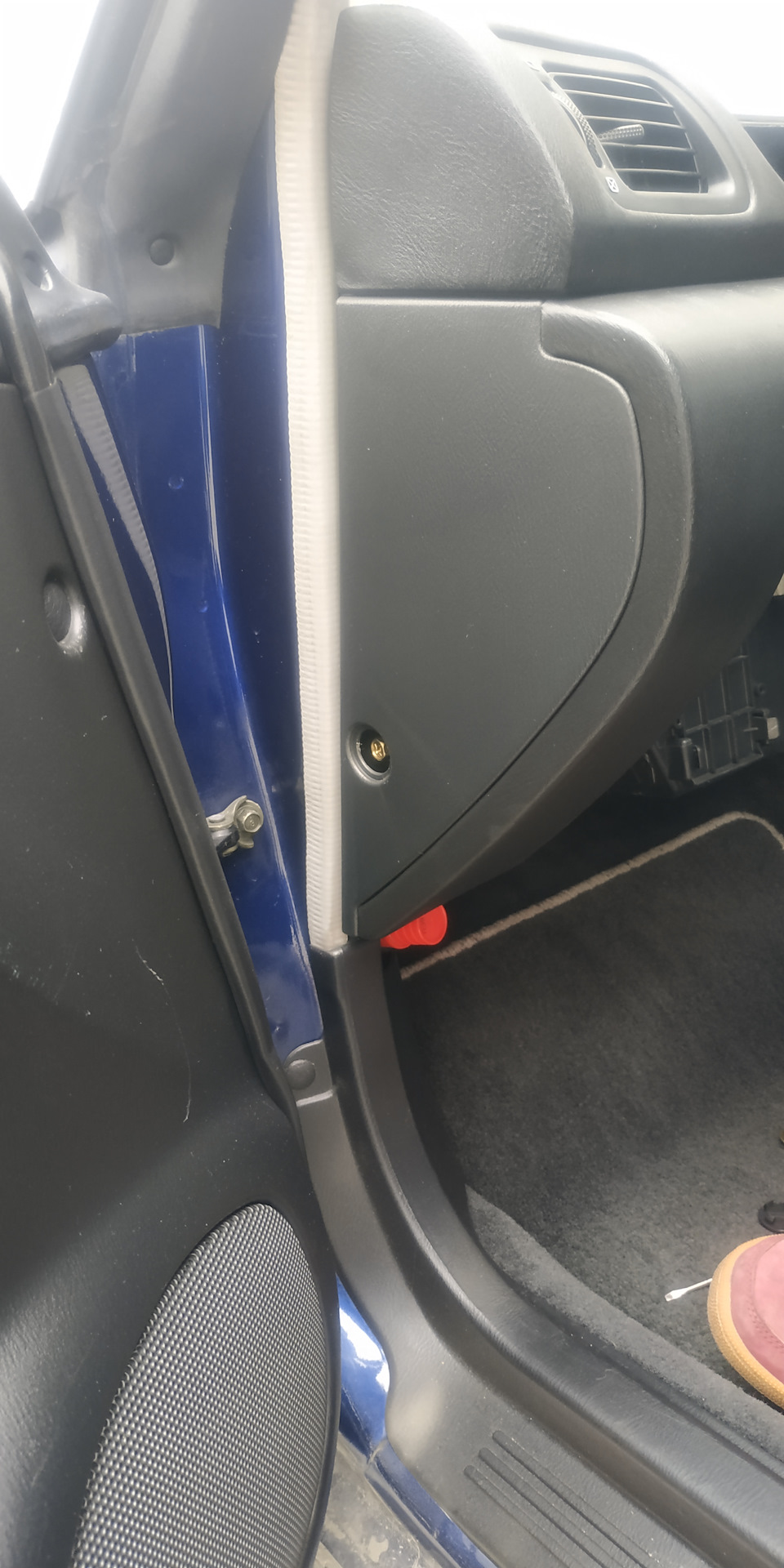 #2 Снятие торпедо — Subaru Legacy B4 (BE), 2 л, 2000 года | своими ...