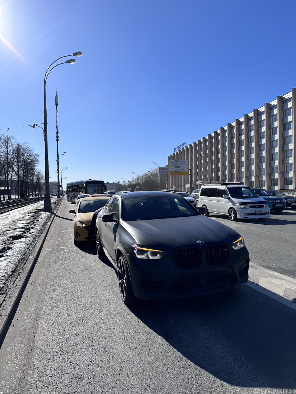 Неприятная ситуация 😭 ИЛИ Берегись желтого автомобиля 🤷‍♂️ 🚖 — BMW X4 M  (F98), 3 л, 2021 года | ДТП | DRIVE2