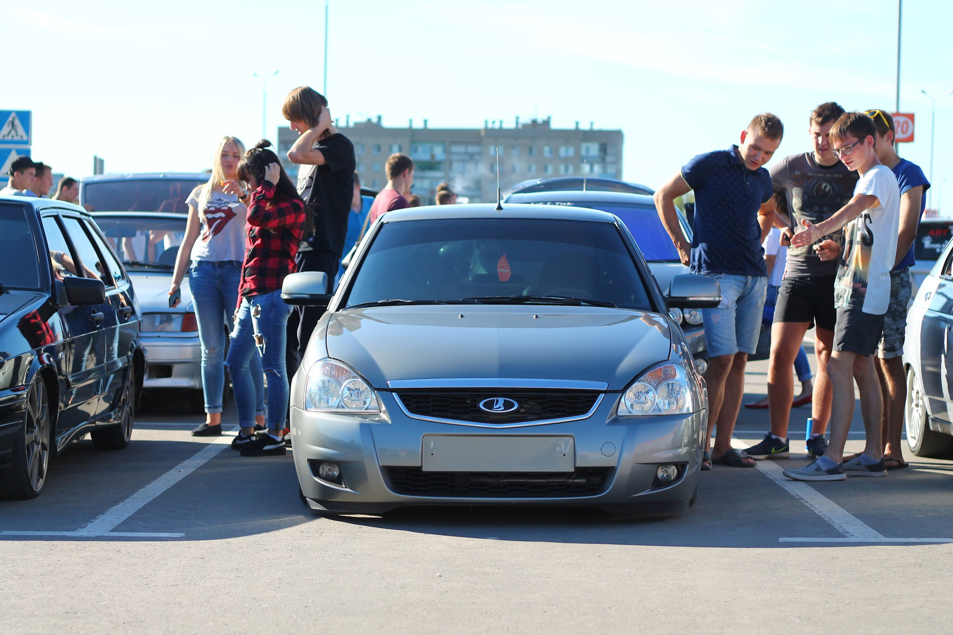 Орловский авто. Спортивная машина с орлом. Москва выставка автомобилей 2008 Лада. Выставка автомобилей в Кореновске. Машина Глобус 5 6 тыс.