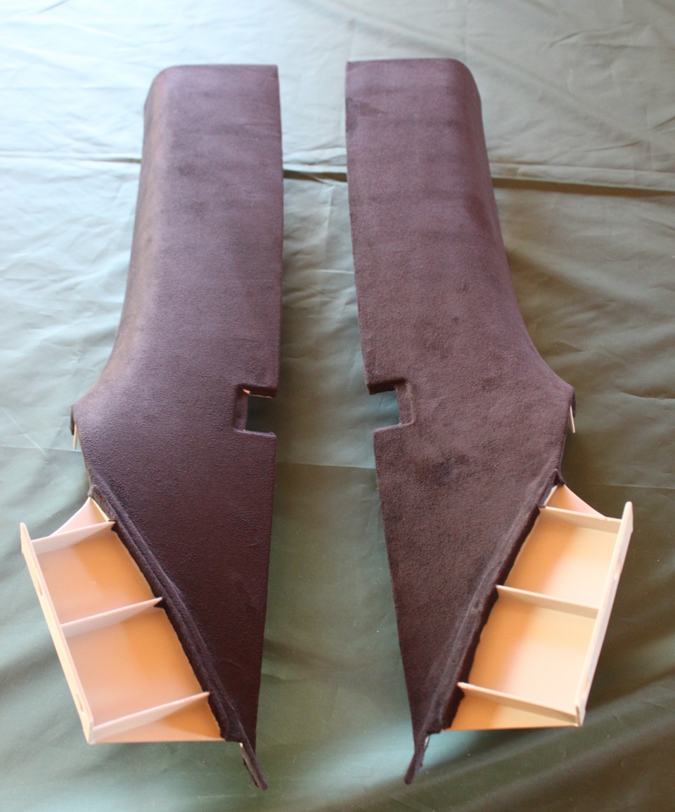 Самоклеющаяся алькантара для салона. Потолок в машине. Потолок алькантара гранта. Обтяжка торпеды винилом. Пленка для торпеды автомобиля.