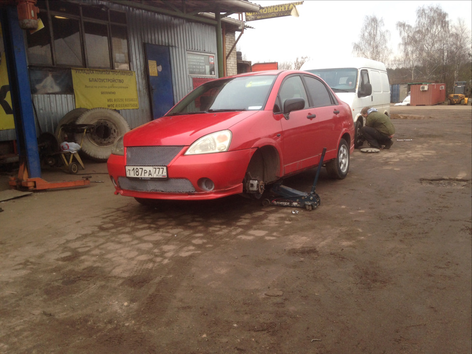 Прокатка диска — Suzuki Aerio, 2 л, 2002 года | колёсные диски | DRIVE2