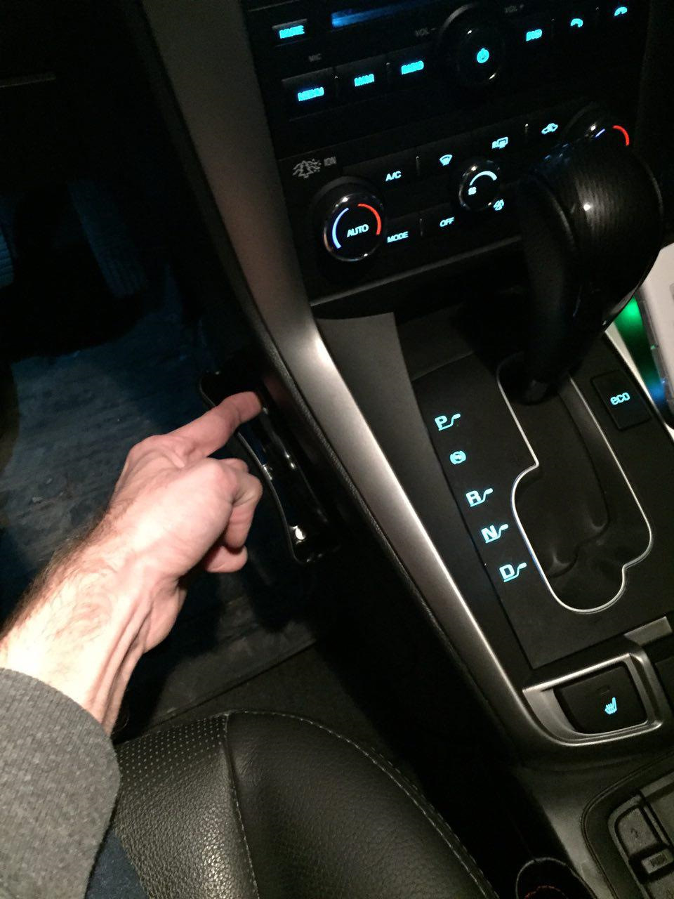 3ab3a21s 960 держатель для телефона шевроле каптива