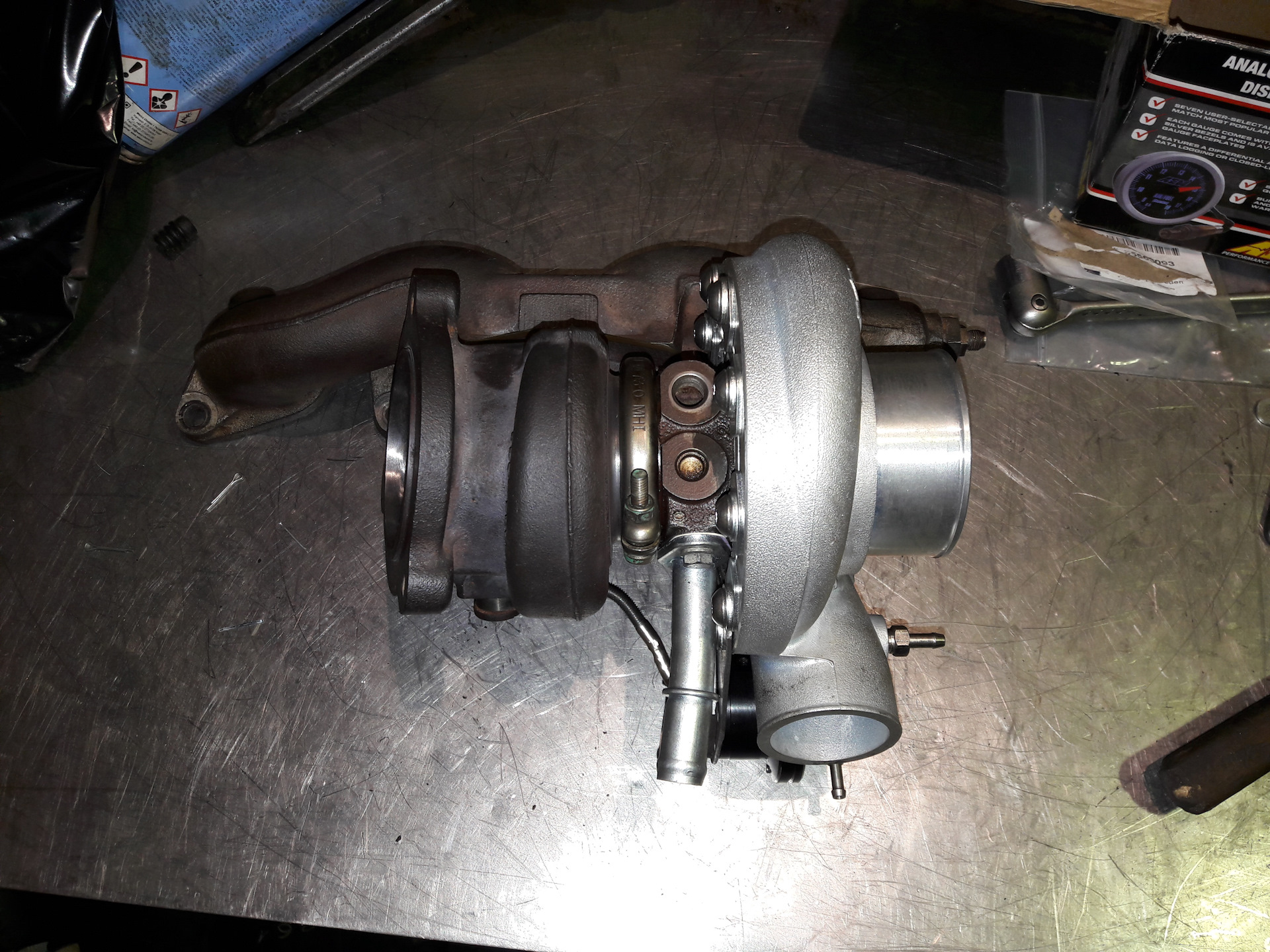 Турбина на дизельную газель. Турбина на двигатель ока. Кронштейн турбины мерседес 210. 2 дизель. Впуск ср 20 турбо.