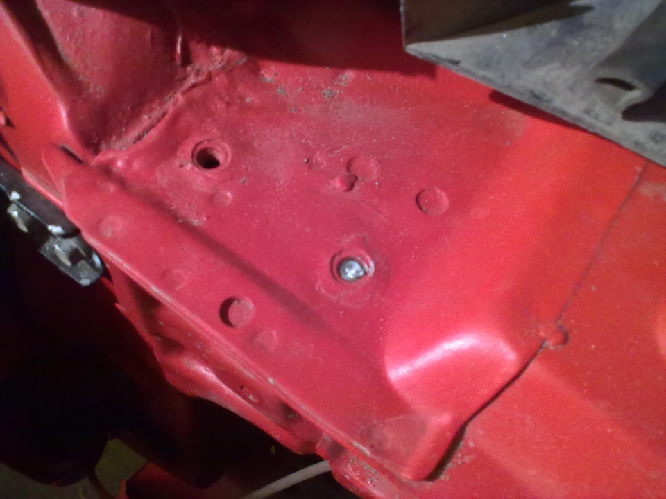 Обломился болт и остался в резьбе… Не беда) — Toyota Corolla Levin ...