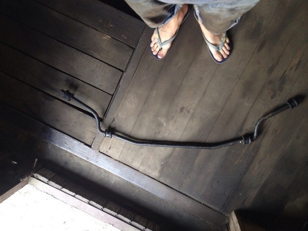 Замена резиновых втулок на тяге стабилизатора — Mercedes-Benz 190 (W201 ...