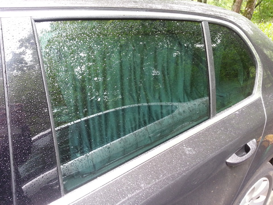 Шторки на задние пассажирские окна — Skoda Superb Mk2, 1,8 л, 2011 года ...