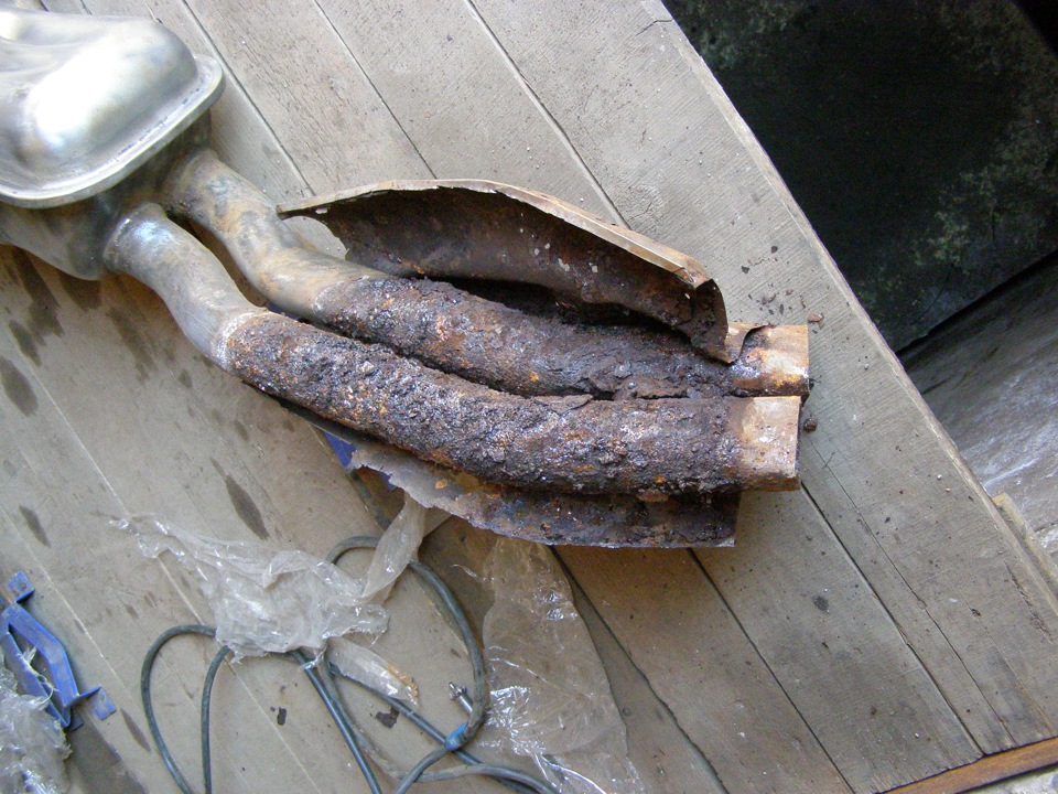 Фото в бортжурнале BMW 7 series (E32)