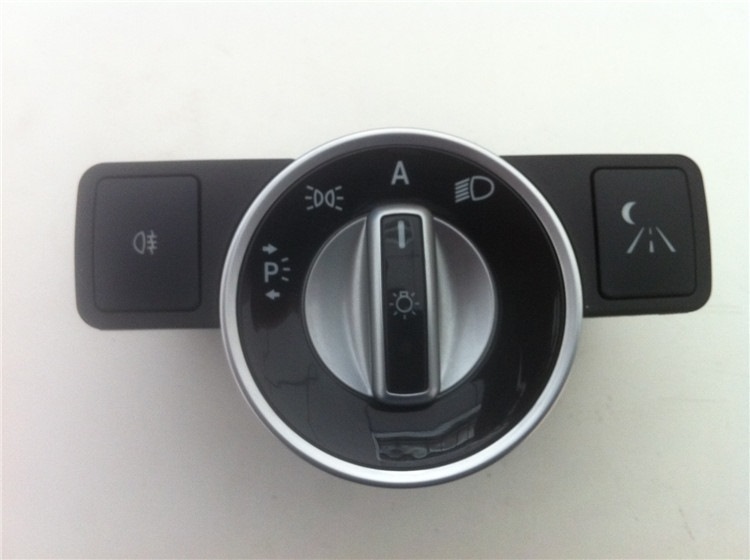 Переключатель освещения (Моргают габариты, ближний и т.д.) — Mercedes ...