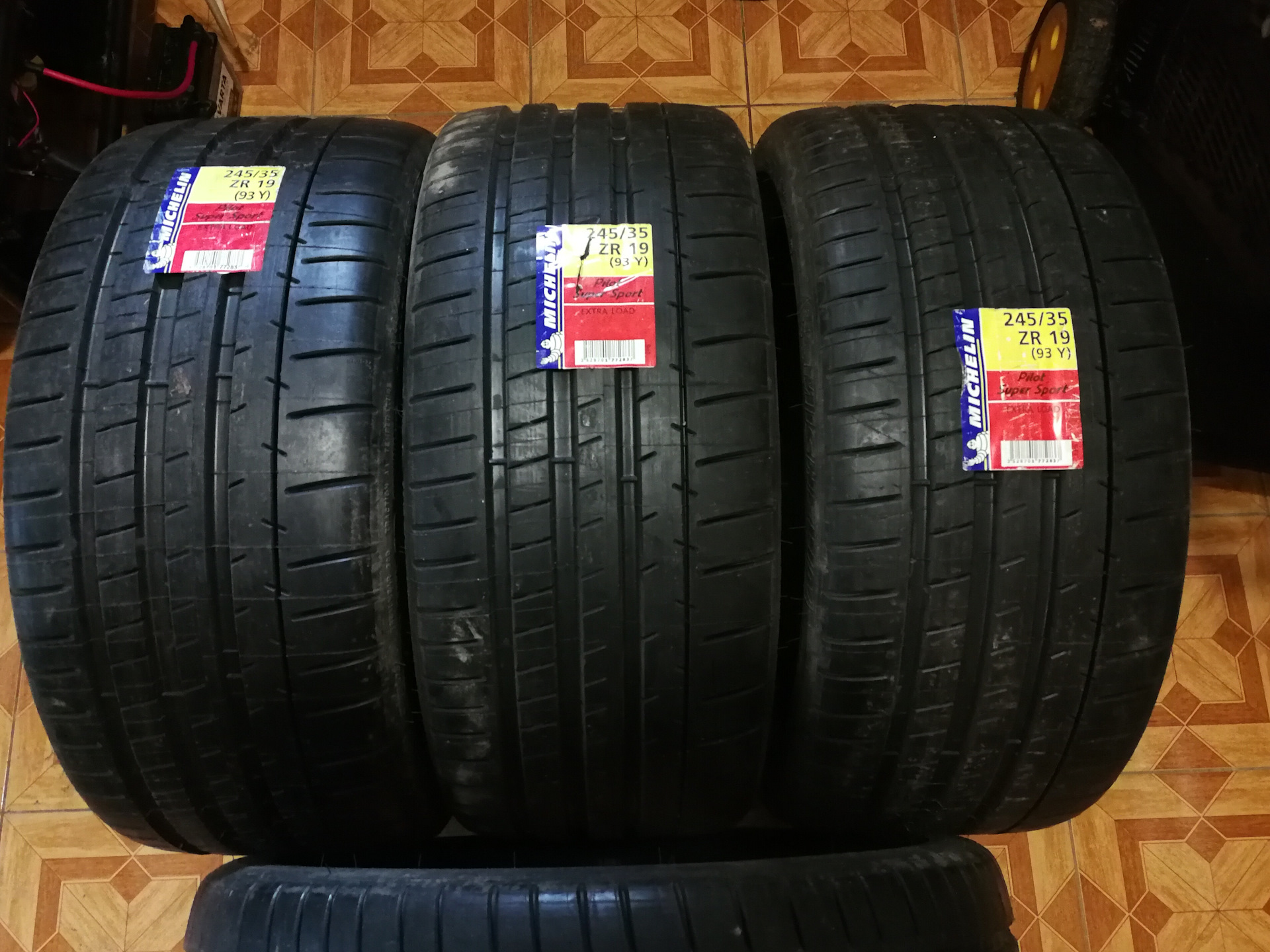 Michelin pilot sport 4 r20