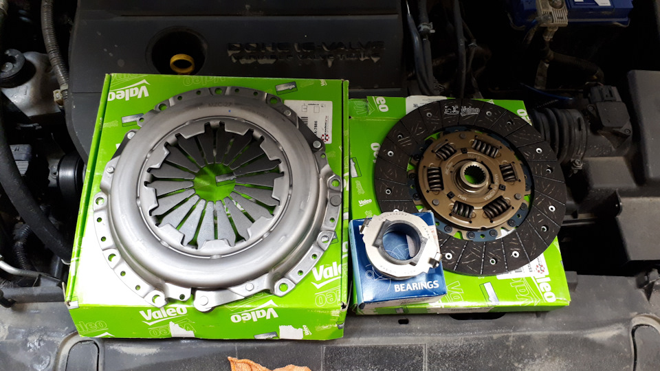 Замена сцепления, секрет тугой педали. — Mazda 6 (2G) GH, 2 л