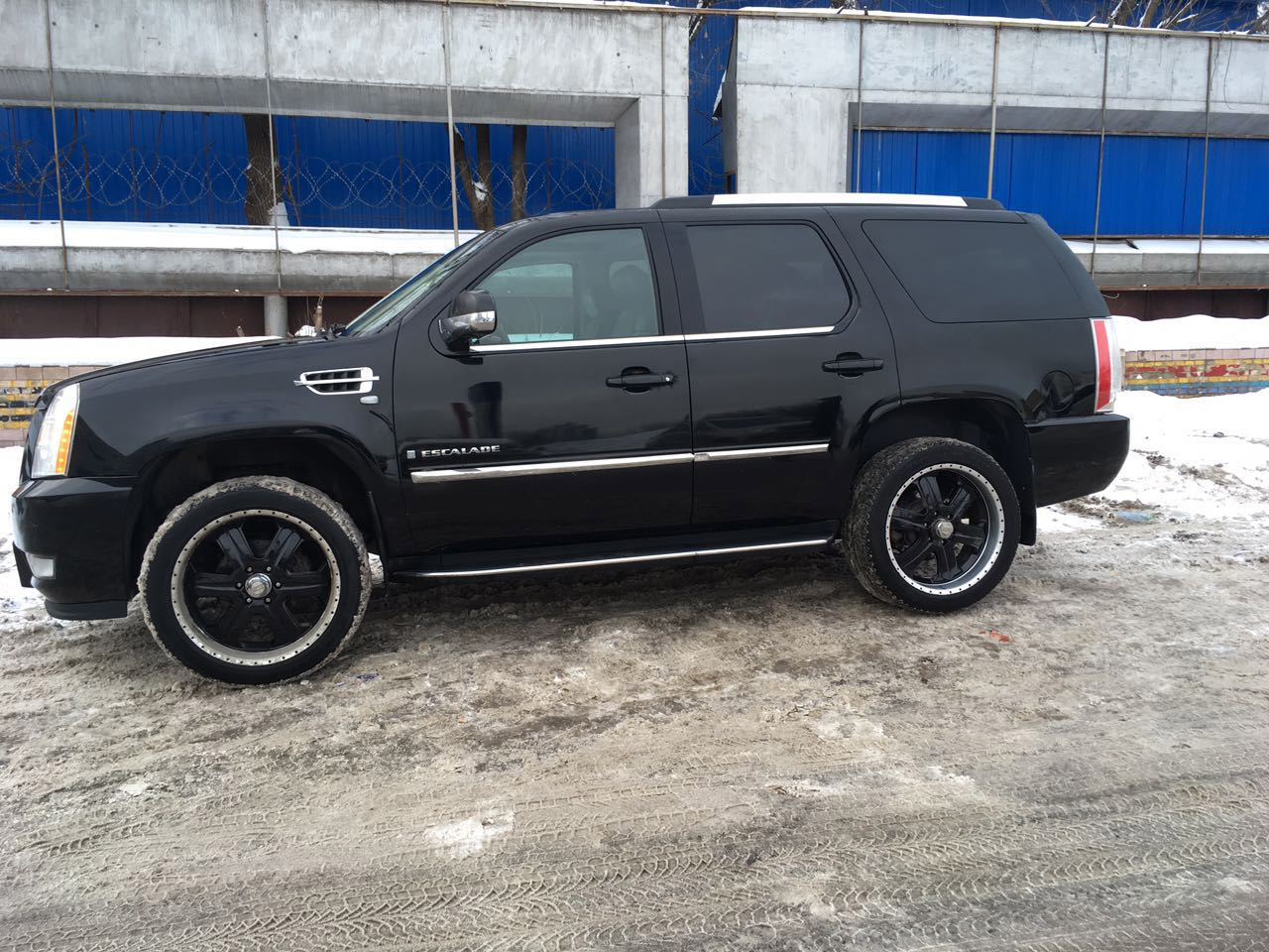 Cadillac Escalade r22