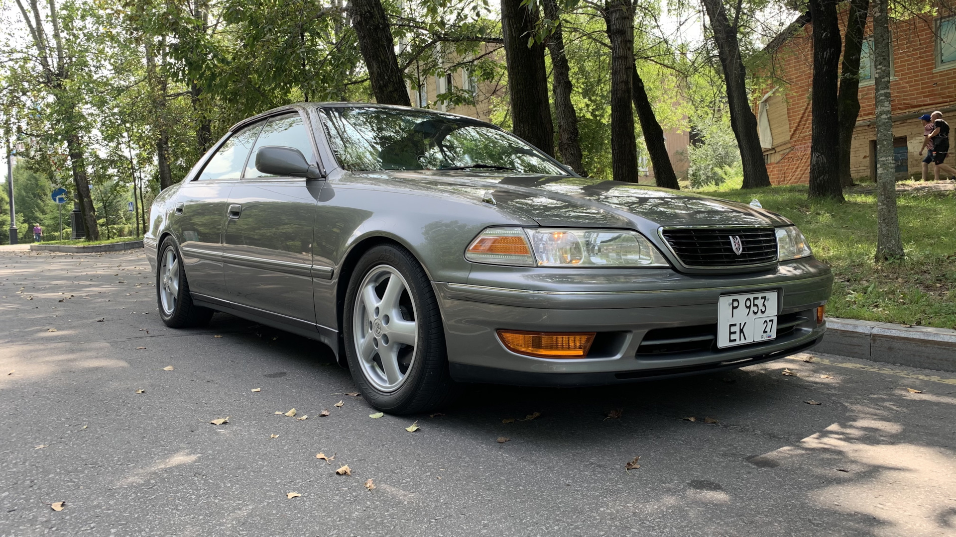 Toyota Mark II (100) 2.5 бензиновый 1997 2.5 на DRIVE2