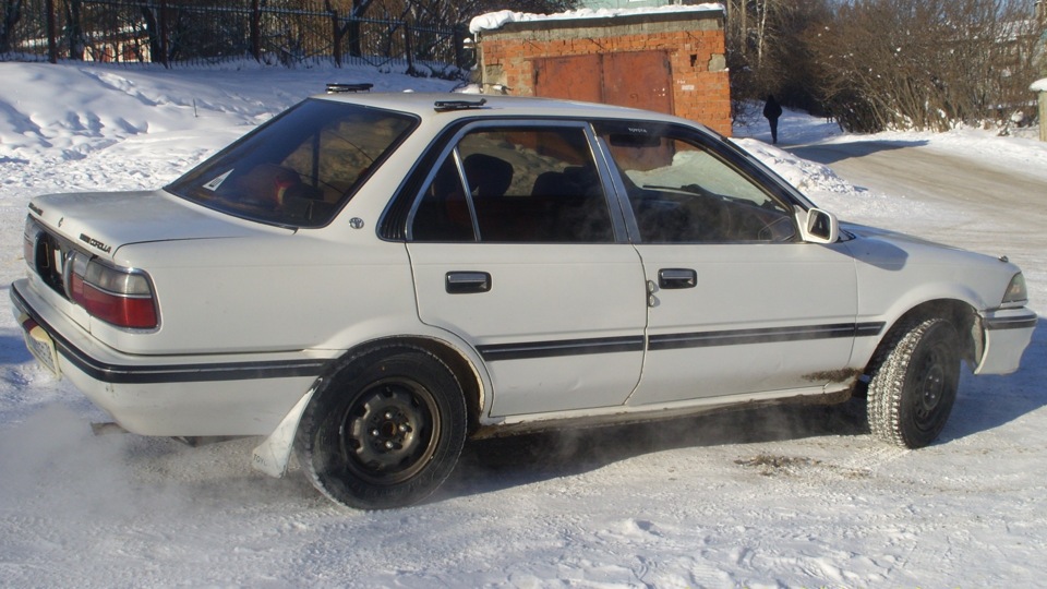 Королла 91 кузов. Toyota Sprinter 1989. Тойота Спринтер 1989 года. Toyota Sprinter, 1989 год. Toyota Corolla 1989.