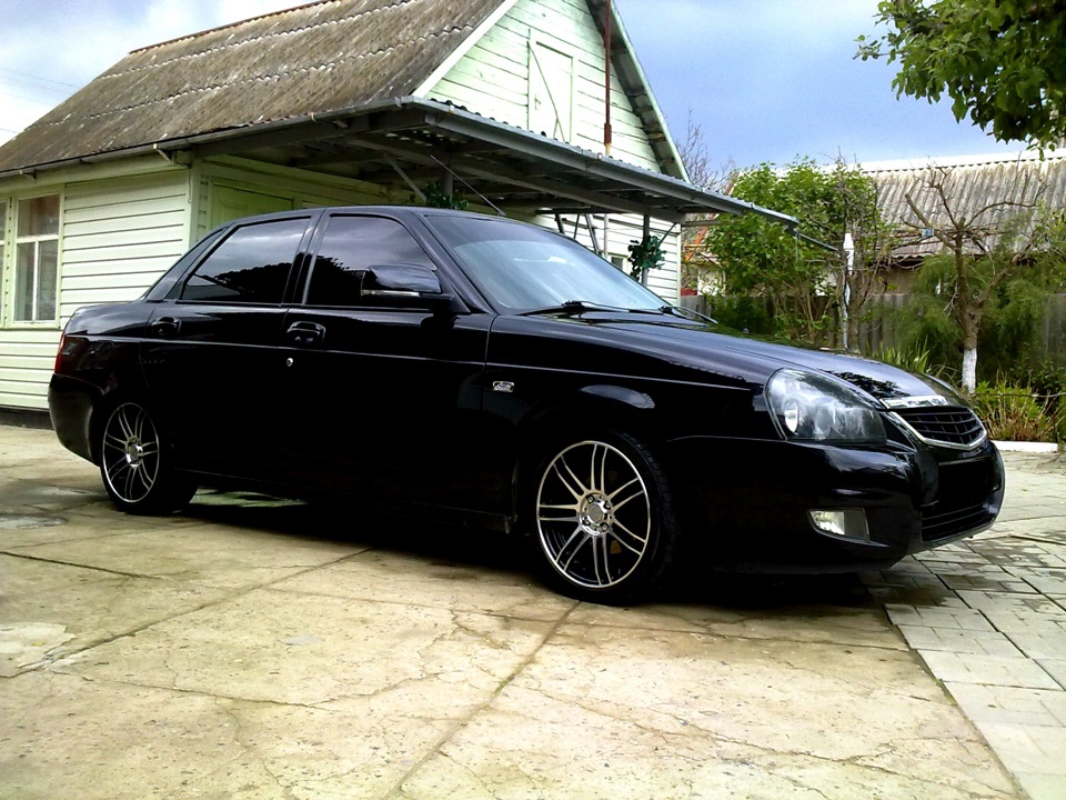 Special Edition — Lada Приора седан, 1,6 л, 2010 года | фотография | DRIVE2