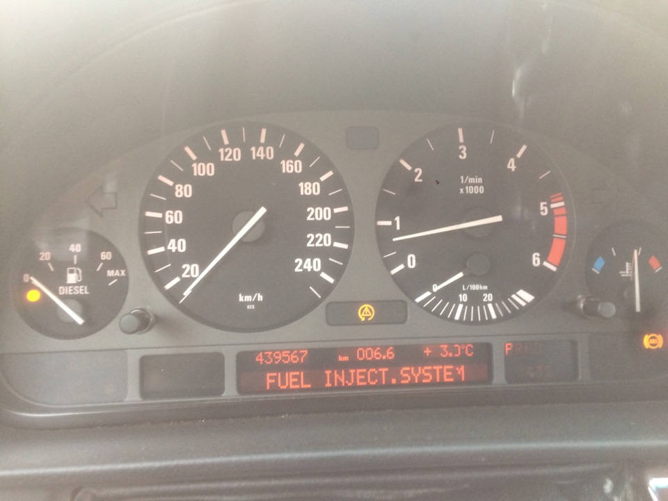 Fuel inject system m51 мотор — BMW 7 series (E38), 2,5 л, 1997 года