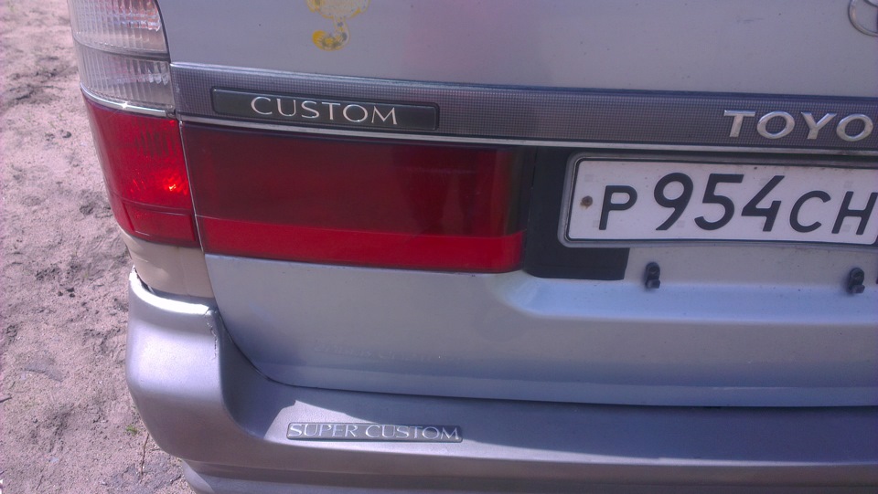 вернул родной шильдик — Toyota HiAce (H100), 2,4 л, 1993 года | просто ...
