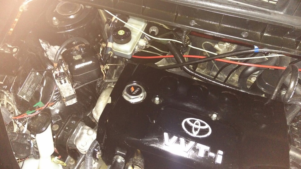 Пролюбил деталь 710 =) — Toyota bB (NCP30), 1,5 л., 2001 года ...