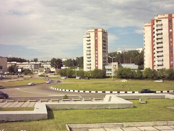 Зато 1. Население город Железногорск Красноярский. Железногорск Красноярский край 3й микрорайон. Улица Ленинградский проспект город Железногорск Красноярский край. Железногорск Красноярский край микрорайоны города.