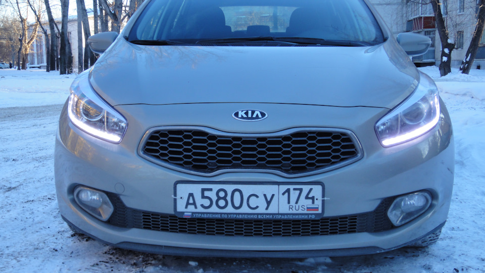 Заменили фару. — KIA Ceed (2G), 1,6 л, 2013 года | другое | DRIVE2