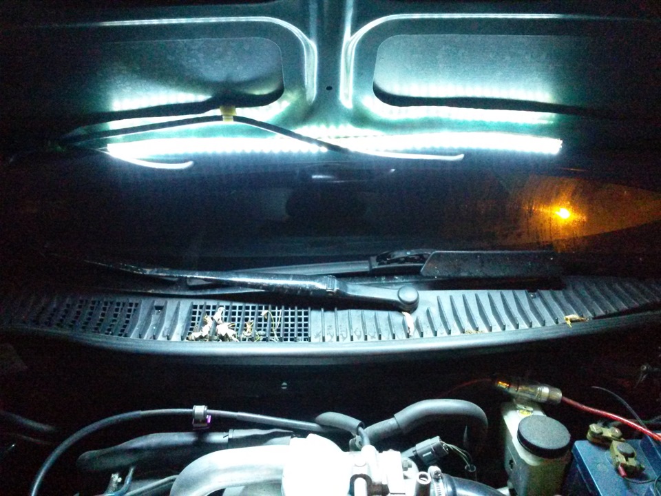 Подсветка под капотом и новый стабилизатор. — Mazda 323 V, 1,5 л, 1995 ...