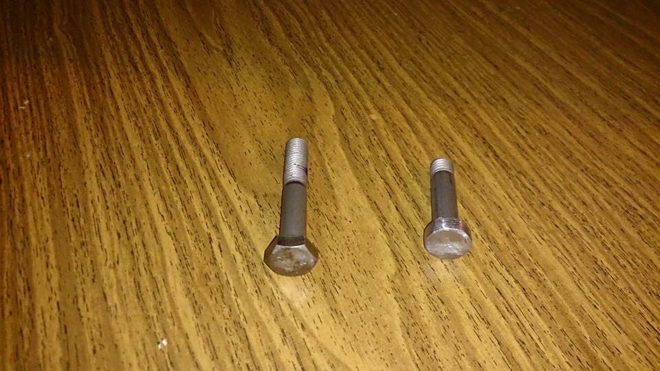 Люфт водительской двери — Volkswagen Passat B3, 1,8 л, 1988 года ...