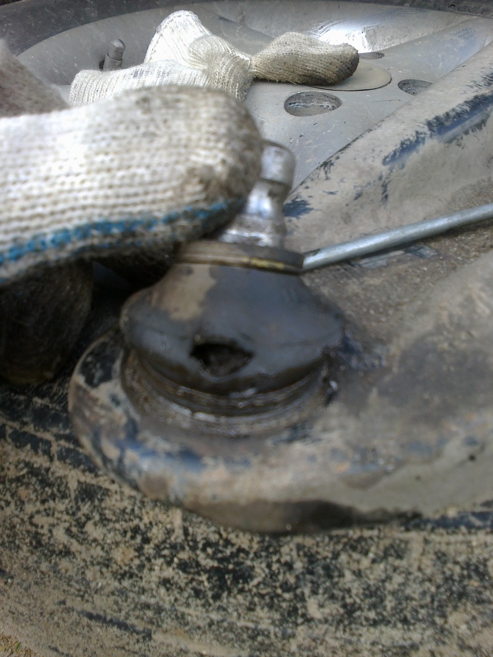 Шаровые+тяги стабилизатора — Renault Logan (1G), 1,4 л, 2006 года ...