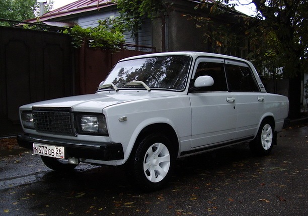 R13 Lada 21074 1 6 2004