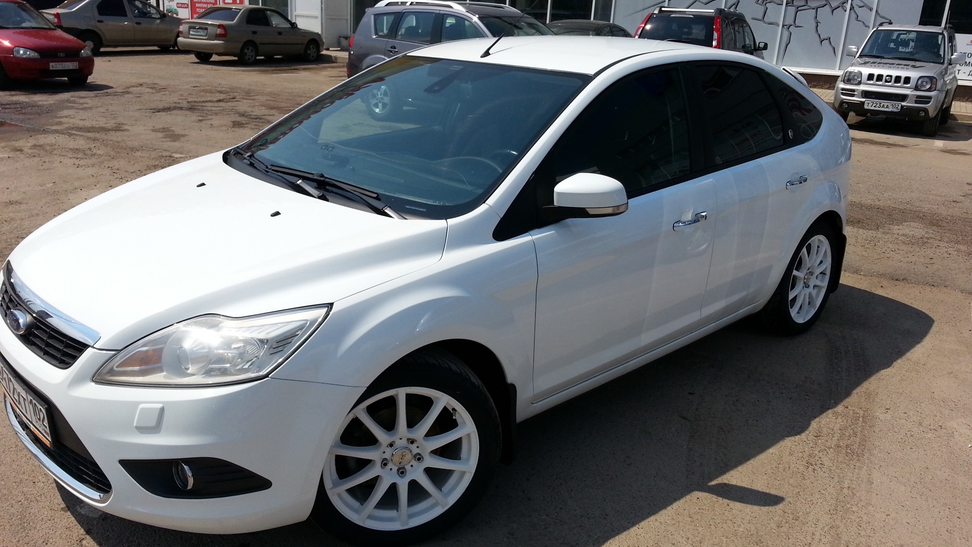 Ford Focus II Hatchback 2.0 бензиновый 2009 | 2.0 литровый на DRIVE2