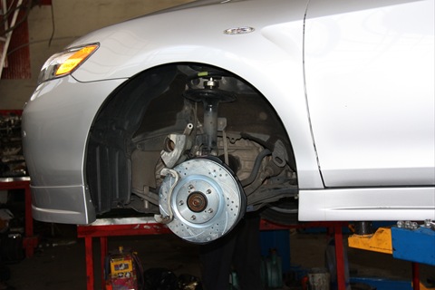 Replacement of brake discs and pads - Toyota Camry 35 L 2008