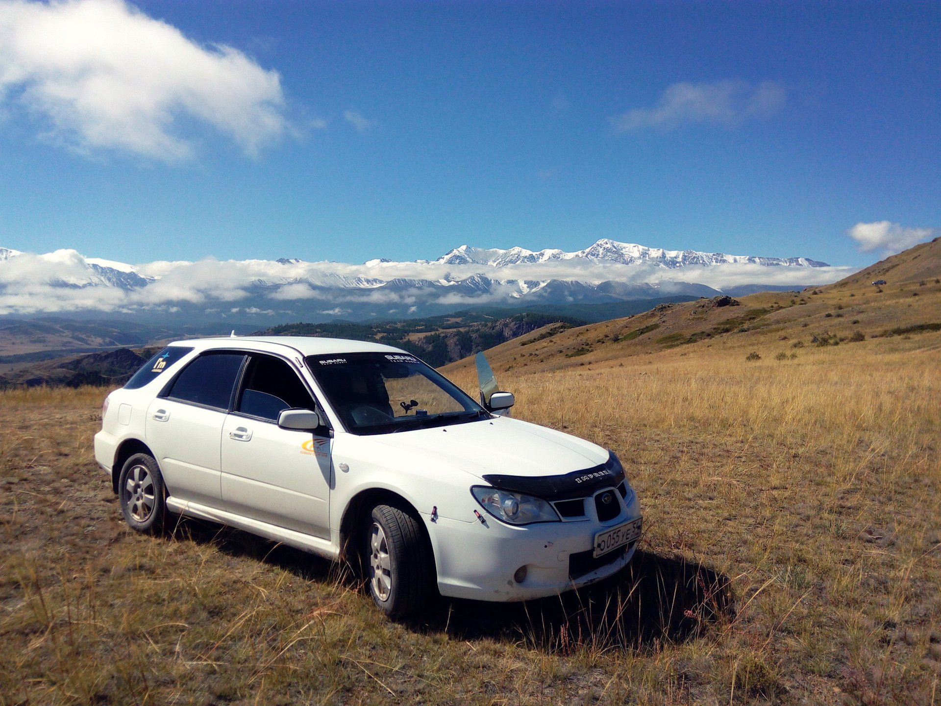 Объявления автомобили алтайский край. На Субару в Алтай. Алтай на машине. Субару в горах. В Дагестан на Субару.