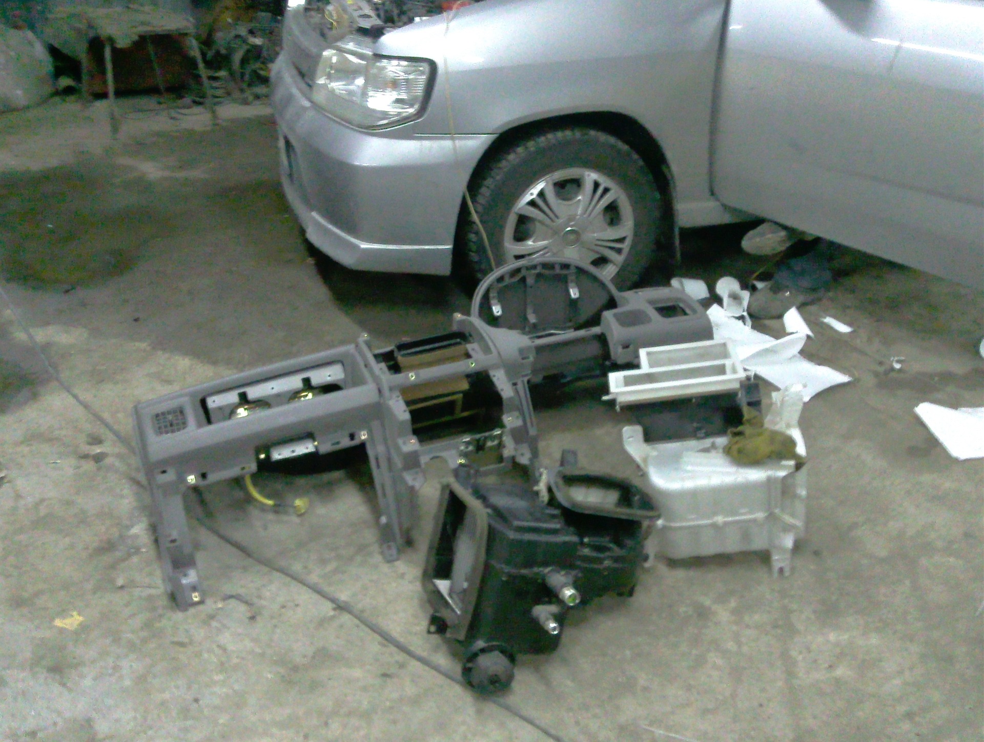 Фото в бортжурнале Nissan Cube I