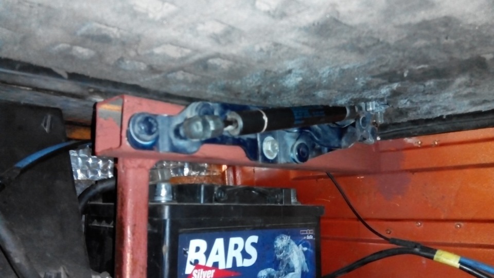 Фото в бортжурнале Volkswagen Transporter T3