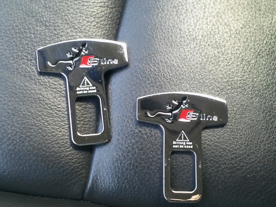 заглушки ремней безопасности — Audi A6 (C6), 3 л, 2005 года ...