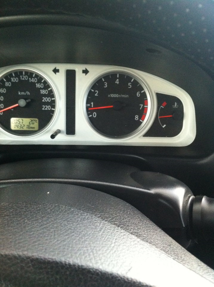 Дроссельная заслонка — Nissan Almera II (N16), 1,5 л, 2005 года ...