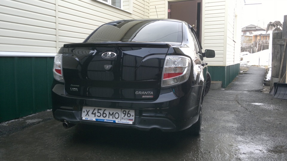 Задние фонари — Lada Granta Sport, 1,6 л, 2013 года | аксессуары | DRIVE2