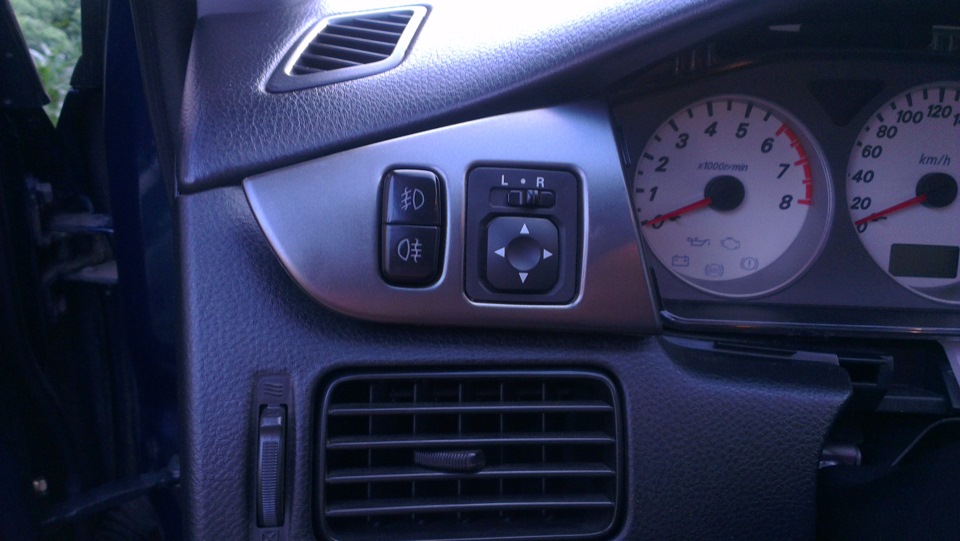 Установка противотуманных фар — Mitsubishi Lancer IX, 1,6 л, 2006 года ...