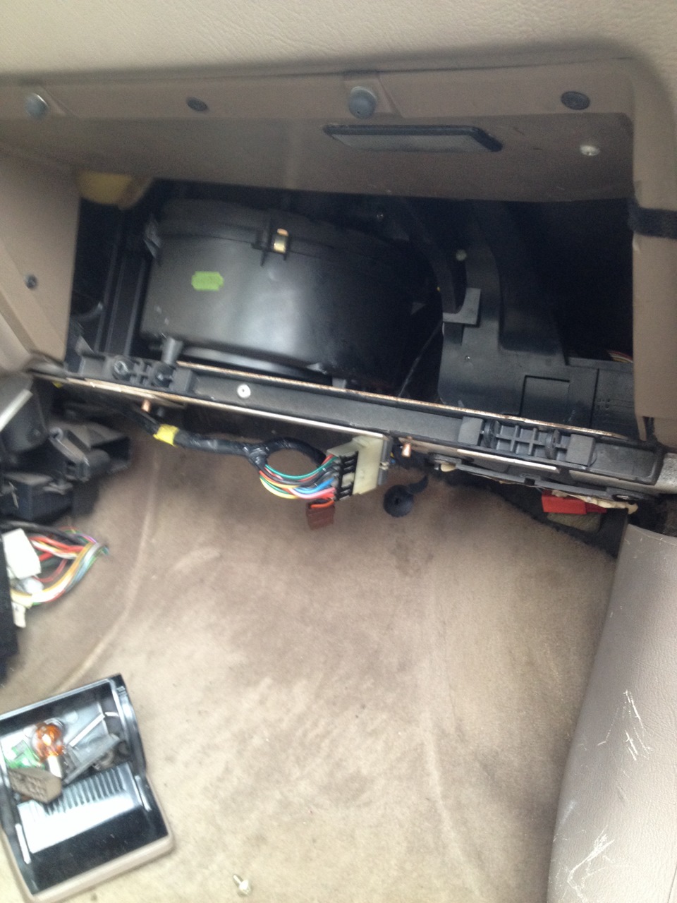 Вентилятор печки — Peugeot 405, 2 л, 1994 года | своими руками | DRIVE2